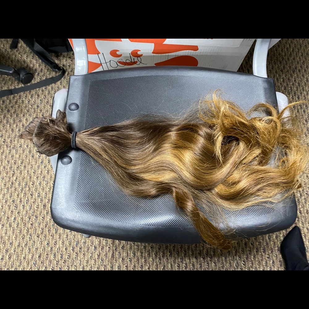 Glam seamless honey ombré weft!